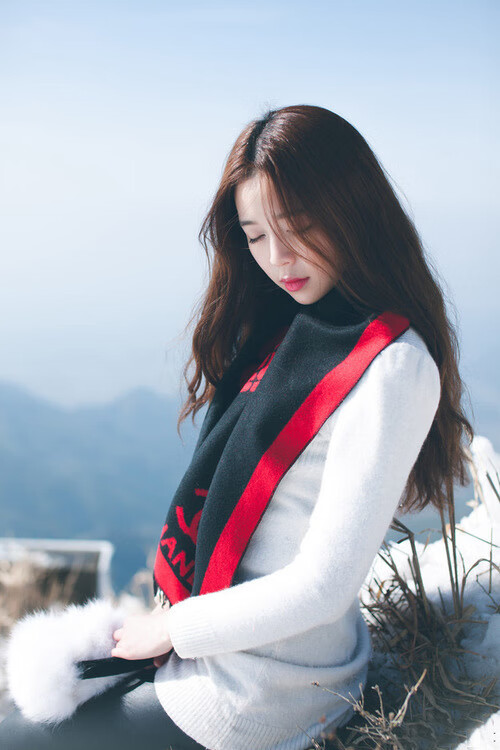 柔道比赛：巧妙技艺征服全场，柔道比赛现场