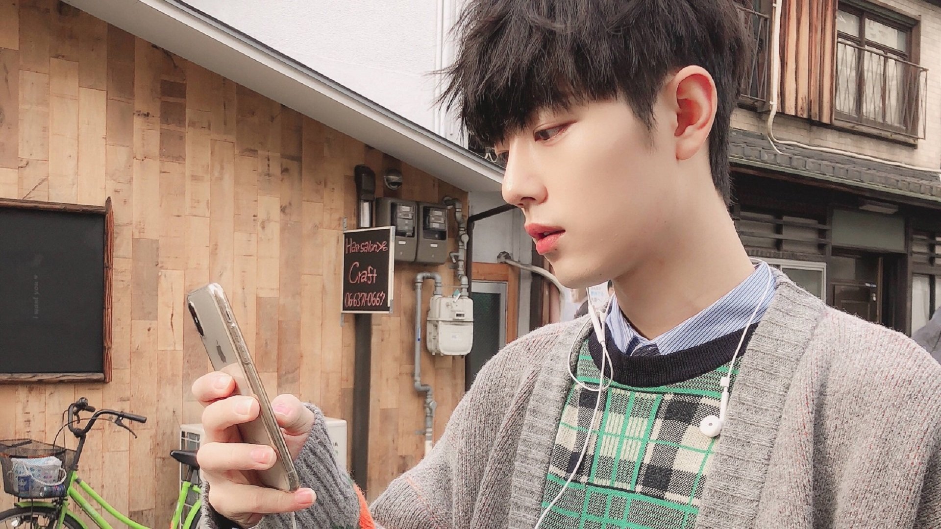 杨瀚森开场快速进入状态带动全队节奏,杨瀚森篮球