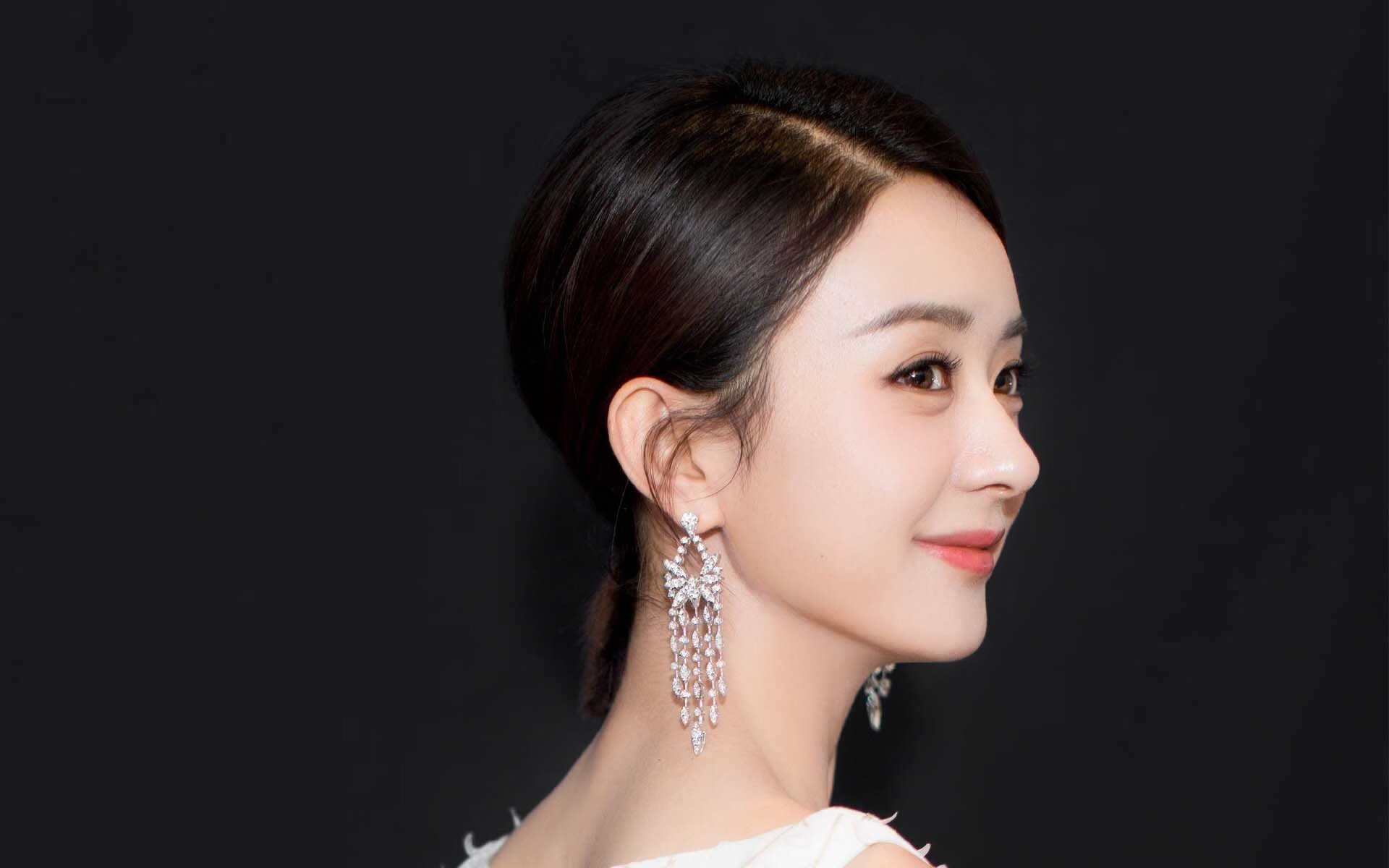 皮特·卡普尔的强劲冲刺助力袋鼠队攻城拔寨,卡尔皮纳袋鼠